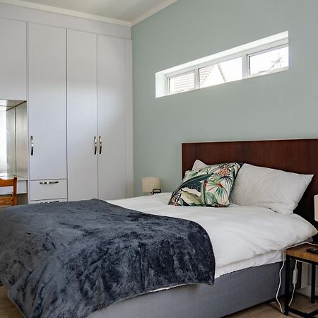 3 On Tessa Guesthouse Johannesburg Kültér fotó